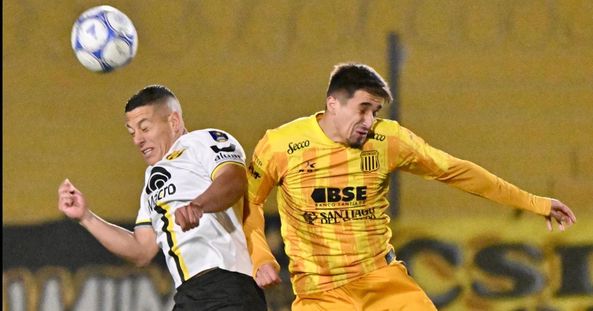Mitre sufrioacute una categoacuterica derrota por 4 a 0 en una noche fatiacutedica y para el olvido