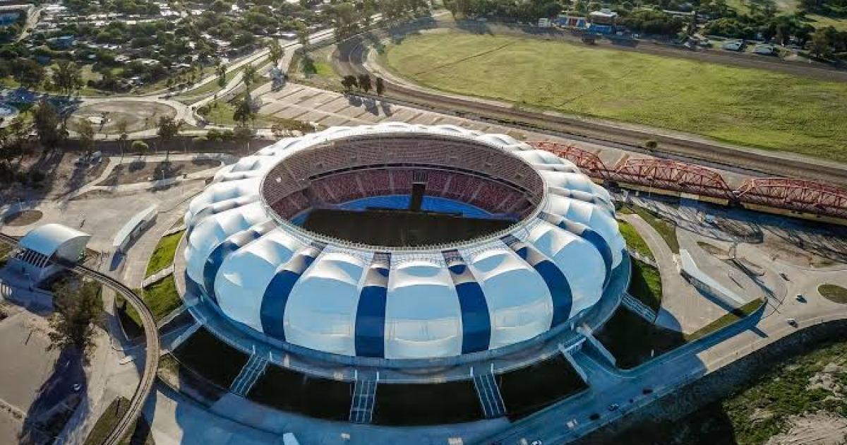 Estudiantes y Rosario Central definiriacutean un tiacutetulo en el estadio Uacutenico