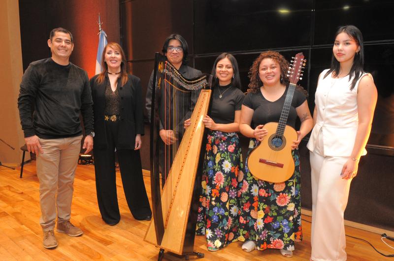 ENCUENTRO DE MUacuteSICA LATINOAMERICANA
