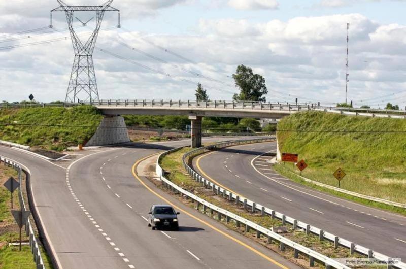El Gobierno adjudicoacute la concesioacuten de 3900 kmde rutas nacionales
