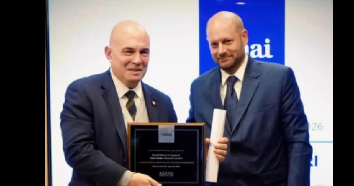 Otorgaron el tiacutetulo Doctor Honoris Causa a Eduardo Lazzari