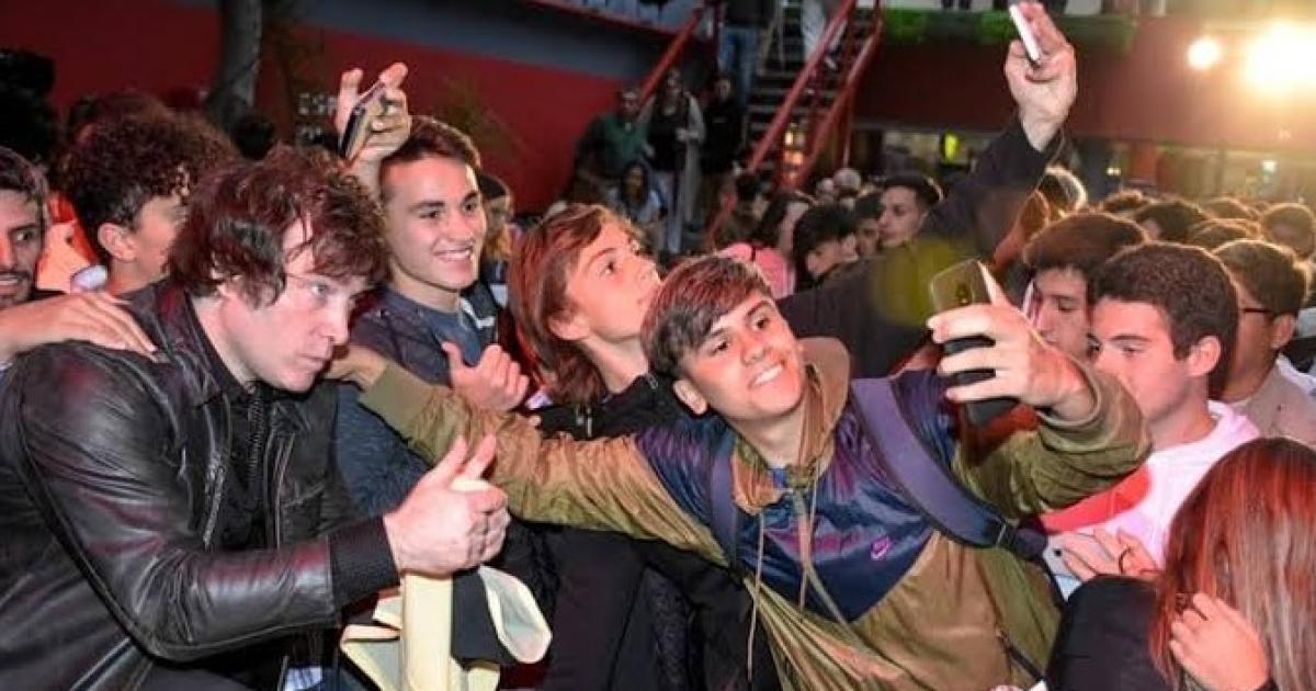 El voto joven clave para Milei en 2027 muestra sentildeales de desencanto y alerta