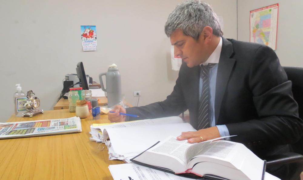 Recrudece la disputa por el caso del niño termense abusado, internado en el Garrahan