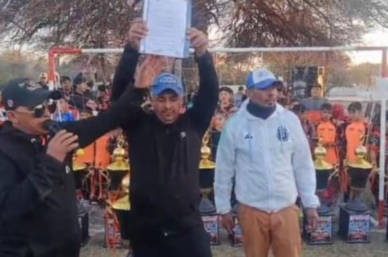El Club Atleacutetico El 8 celebroacute sus 28 antildeos con un multitudinario torneo infantil en Villa Atamisqui