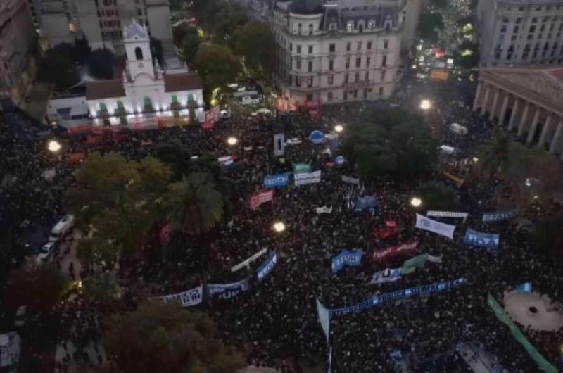 El Gobierno busca acordar el Presupuesto 2027 e incluir una nueva foacutermula para las universidades
