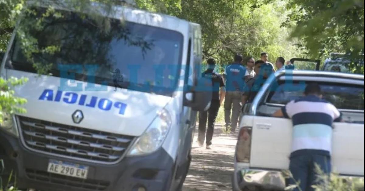 Tragedia en Robles- un empleado municipal murioacute aplastado por un camioacuten recolector