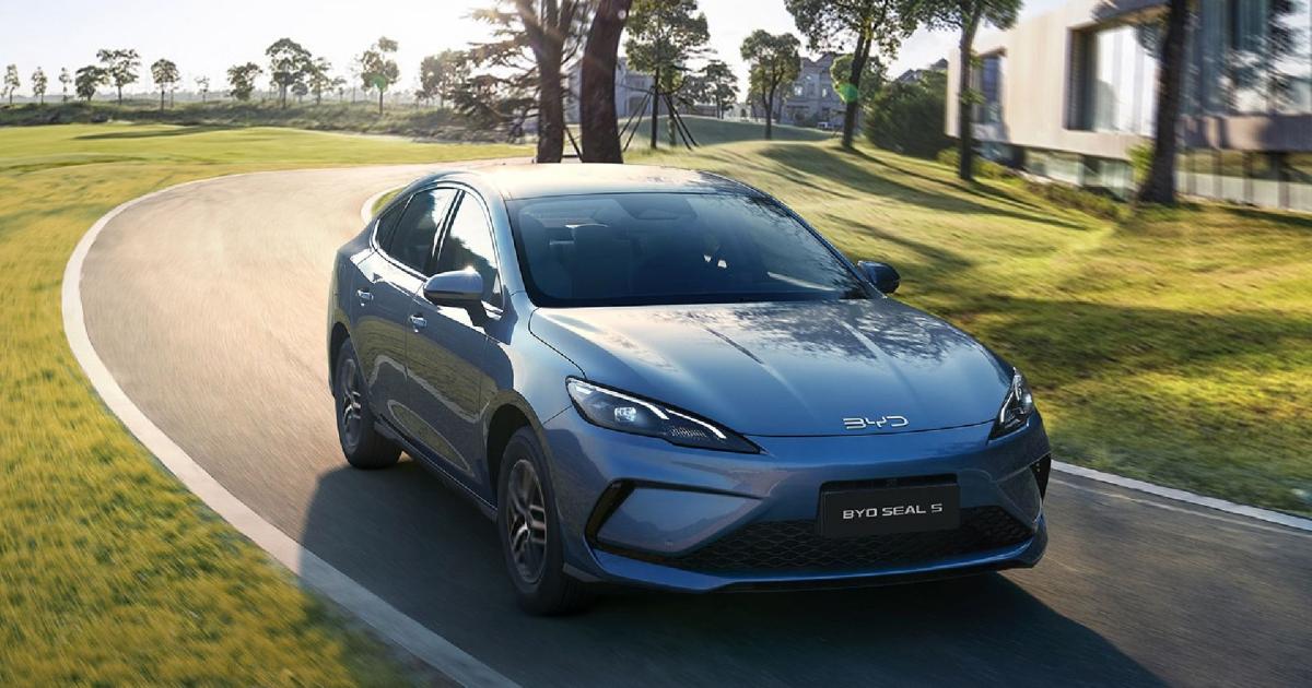 BYD AMPLIacuteA SU GAMA EN EL PAIacuteS