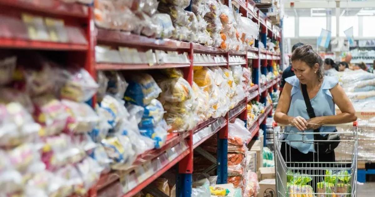 Tras la suba en julio la inflacioacuten volveriacutea a la desaceleracioacuten en agosto