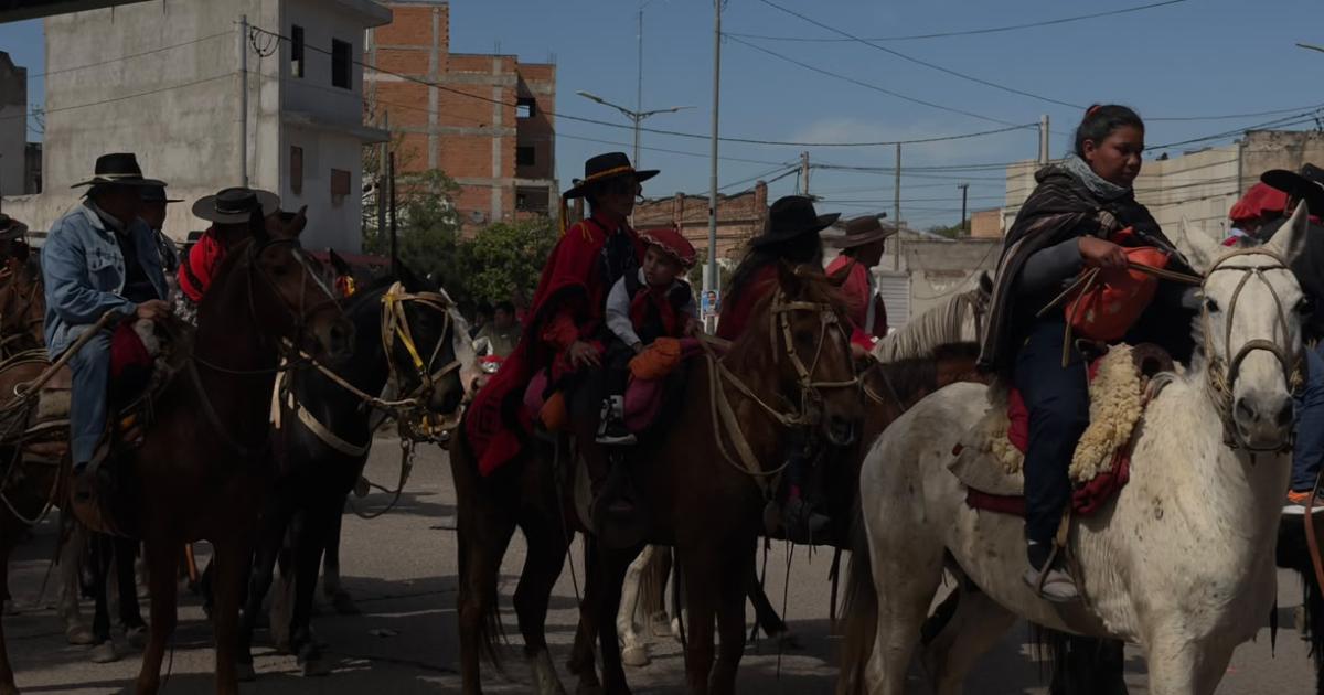 Hace 35 antildeos le camino a San Gil mi amor por eacutel lo es todo- el emotivo testimonio de un promesante santiaguentildeo