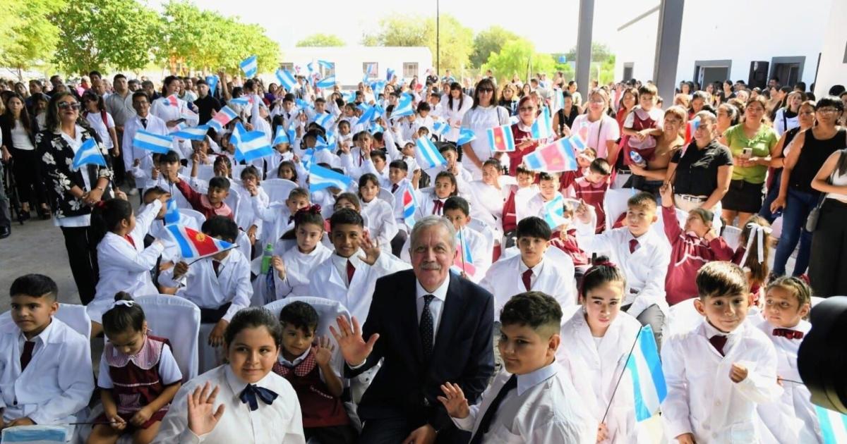 Elías Surez en la apertura del ciclo lectivo 2026