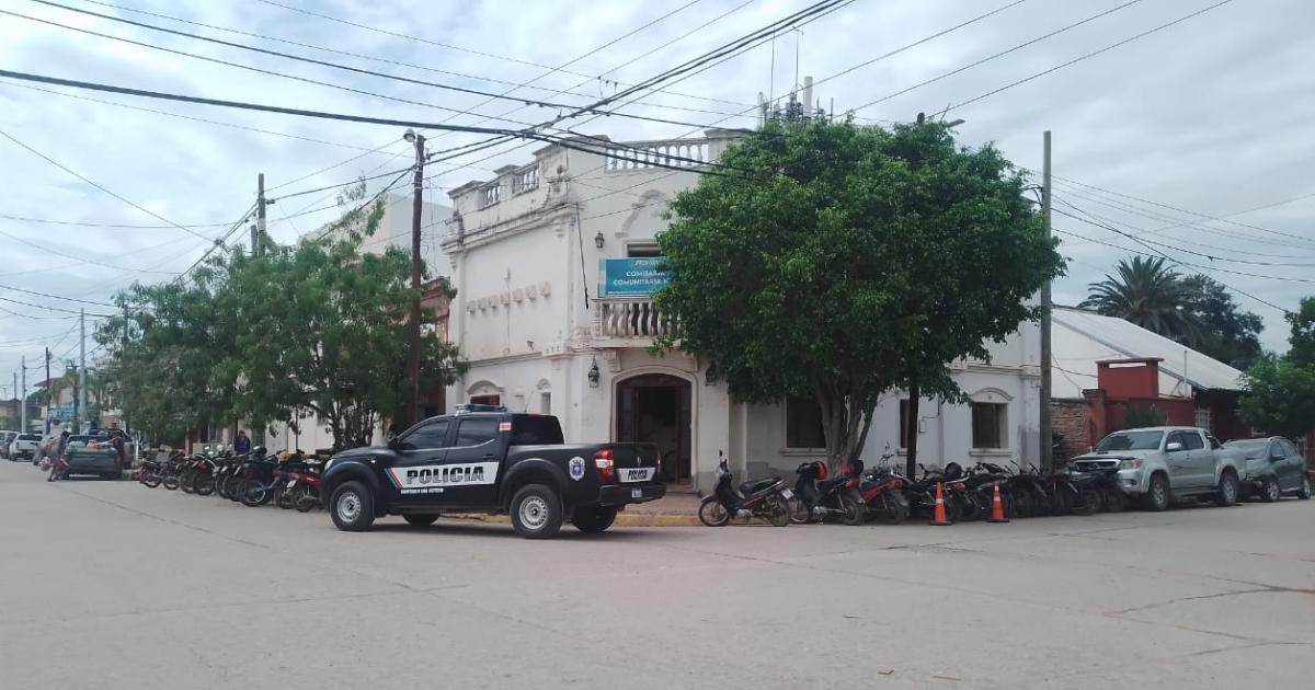 Engantildeoacute a joven por Facebook- le sacoacute maacutes de 1M