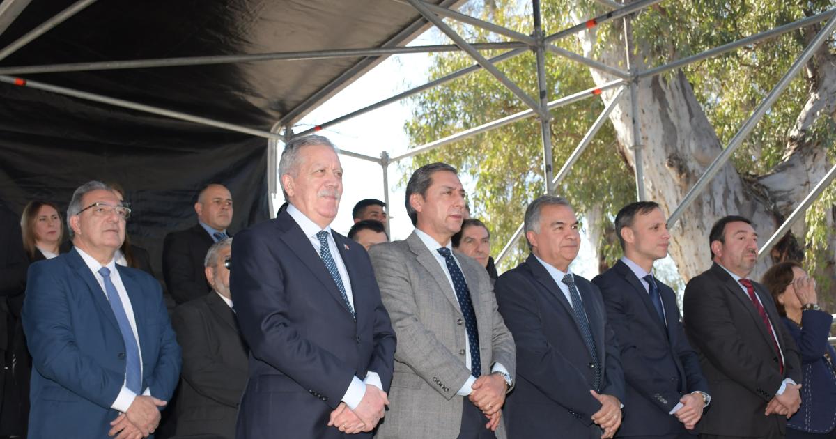 Eliacuteas Suaacuterez destacoacute la vocacioacuten de la Policiacutea y reafirmoacute la inversioacuten en tecnologiacutea y capacitacioacuten