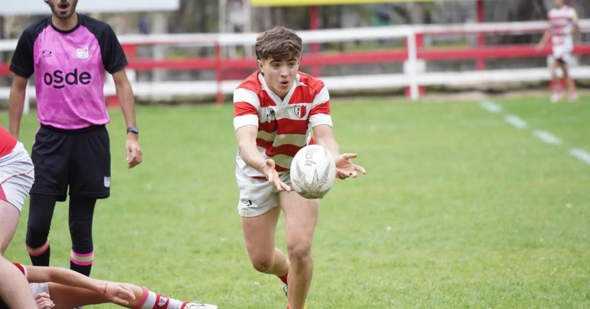 Nicolaacutes Martiacuten pelea por un lugar en Seven juvenil