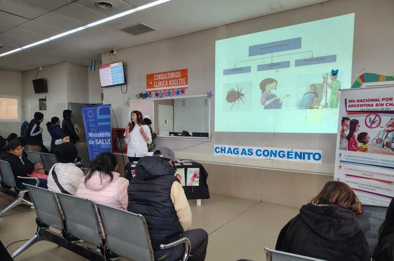 Realizan jornada de prevencioacuten del Chagas congeacutenito en el CIS Banda