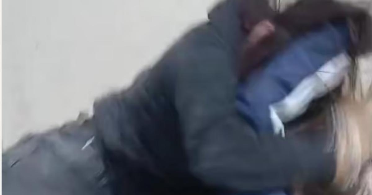Otra vez la Escuela Teacutecnica- dos alumnas se trenzaron a golpes