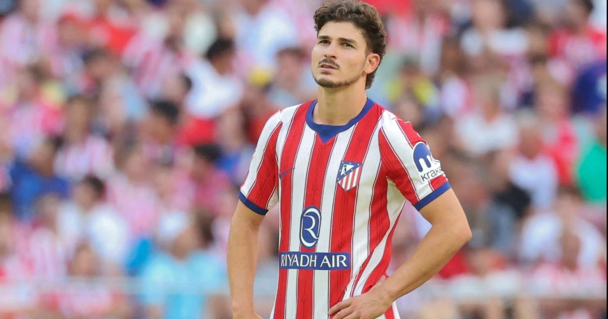 Atleacutetico de Madrid blindoacute a Juliaacuten Aacutelvarez y cruzoacute al Barcelona- No existiraacute ninguna negociacioacuten