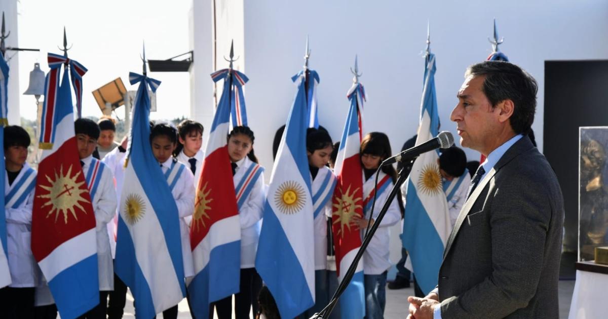 Silva Neder- Sostener la inversioacuten en educacioacuten en tiempos complicados es un gran desafiacuteo
