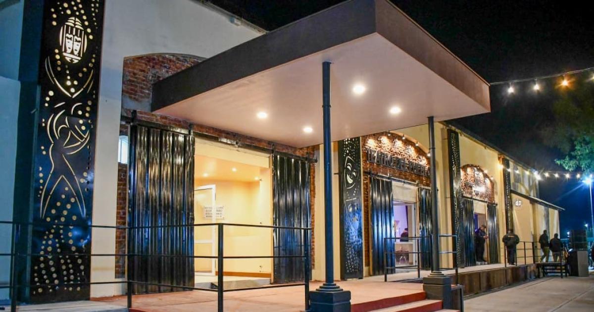 Actividad artiacutestica por el Diacutea del Detenido Desaparecido en el Teatro del Pueblo