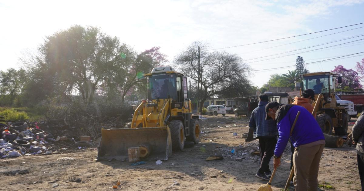 REFUERZO Tareas a cargo de personal de la comuna