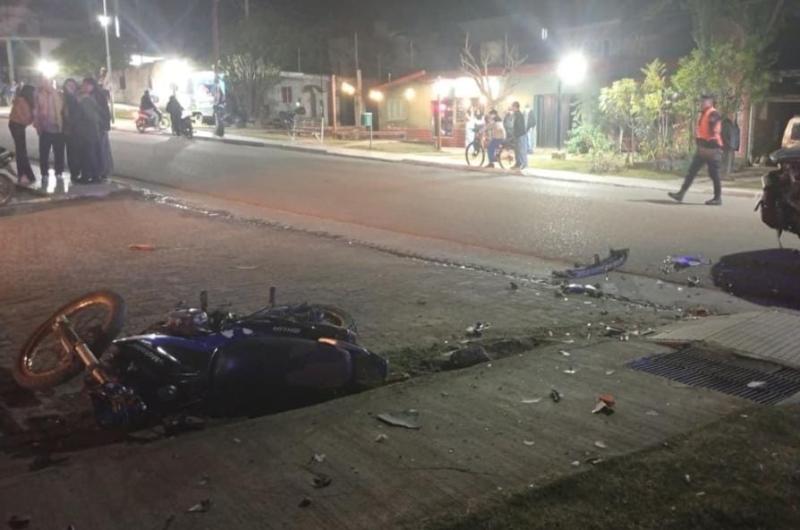 Un motociclista ebrio sufrioacute graves fracturas tras chocar contra una camioneta