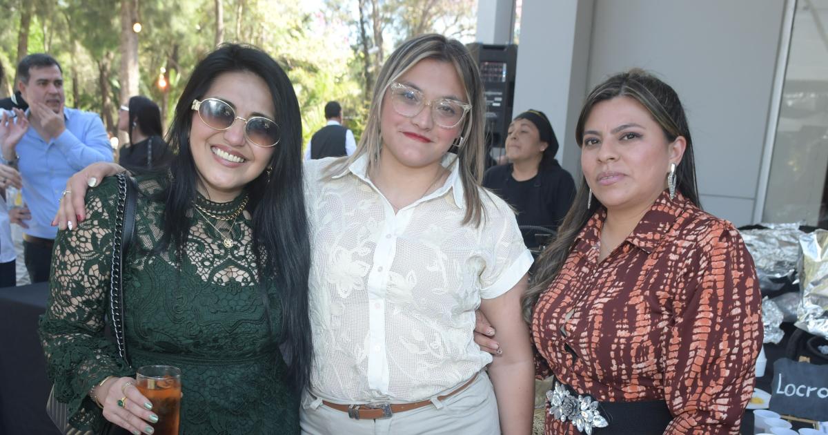 Noelia Valeria y Vale