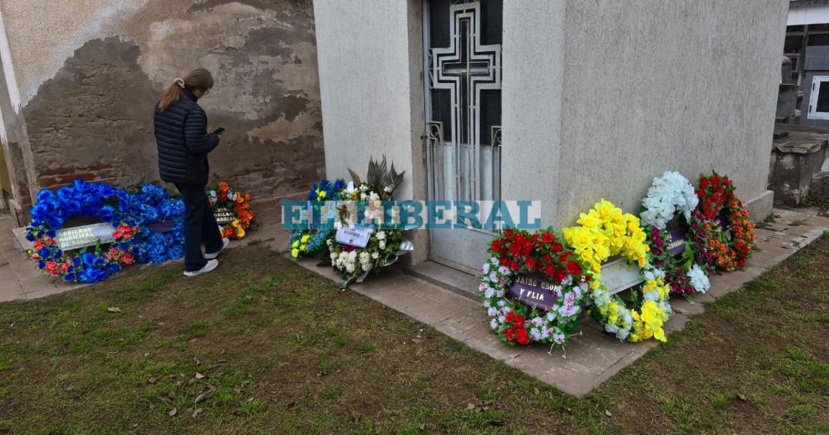 Los restos de Eduardo El Polaco Groh Riemersma descansan en su panteoacuten familiar
