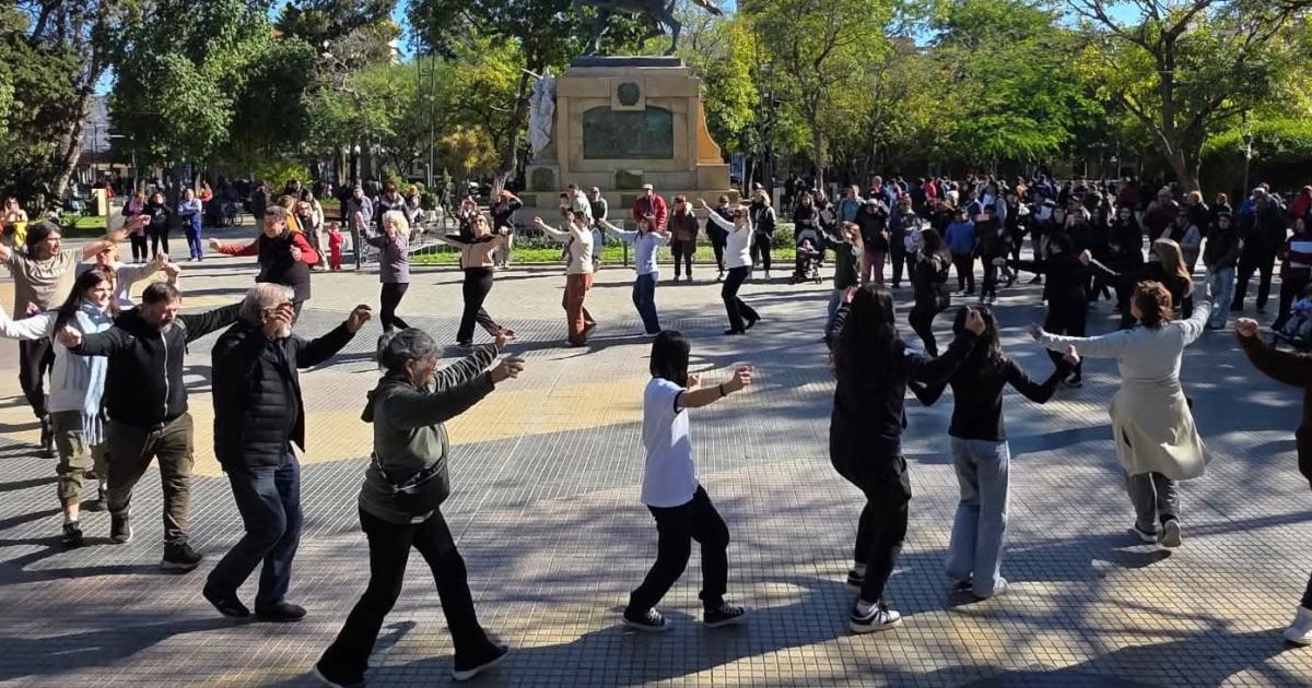 Talleres gratuitos de arte- diacuteas horarios y lugares donde podeacutes participar
