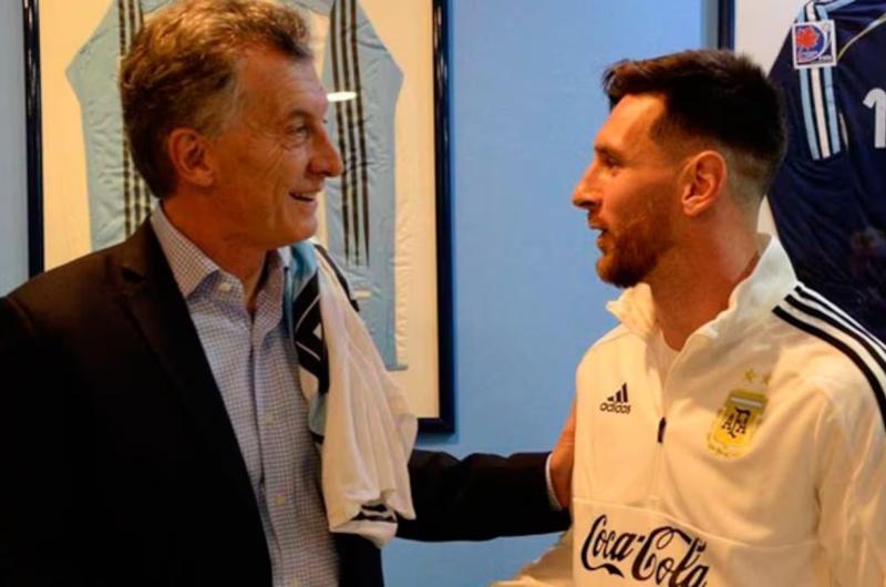 Mauricio Macri le dedicó un mensaje a Lionel Messi por su retiro de la Selección (Foto- AP)
