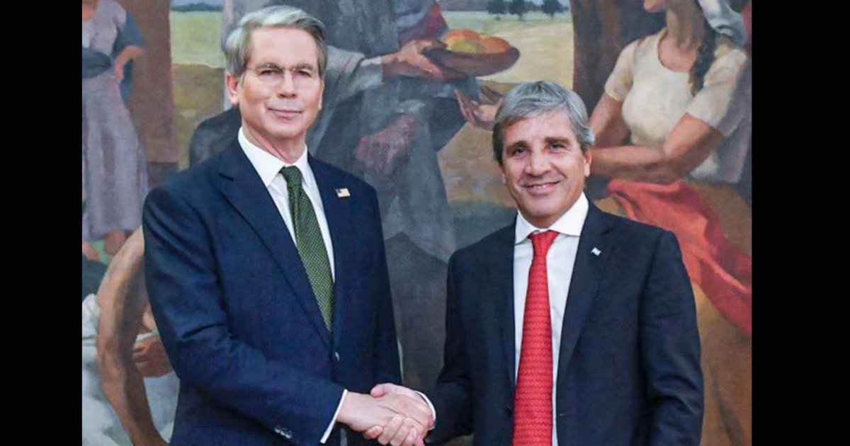 El encuentro entre los funcionarios se lleva a cabo en el marco de la cumbre de Finanzas del G20 (Foto- La Nación)