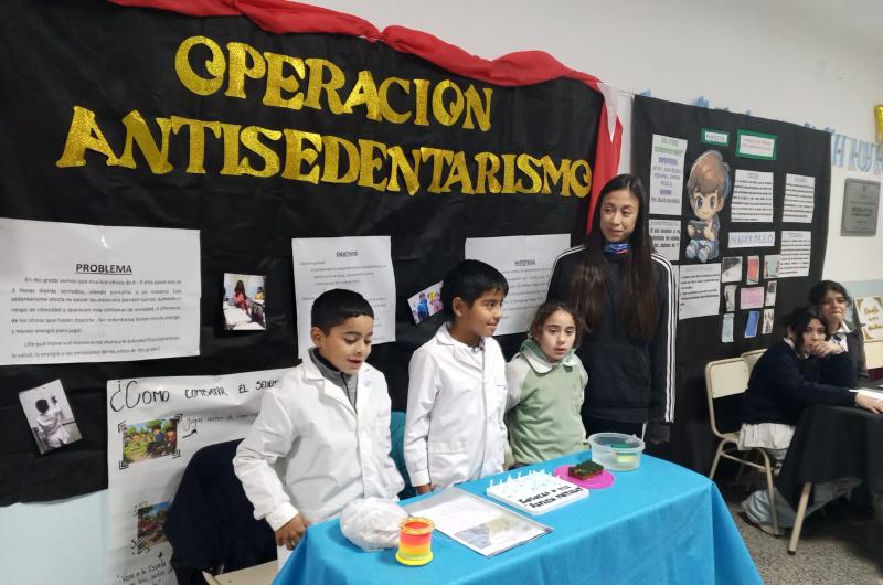 La Escuela Nordm 1112 de Friacuteas llega a la Feria de Ciencia con 5 proyectos
