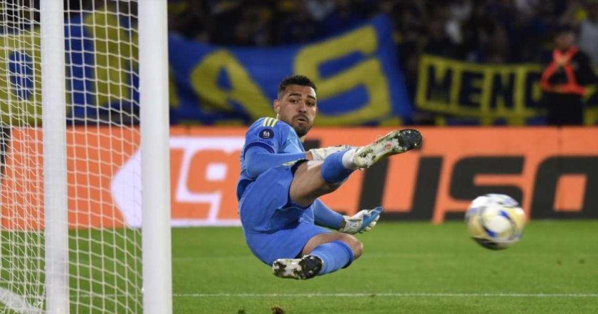 Boca eliminoacute a Veacutelez por penales y Montero fue el heacuteroe en la Copa Argentina