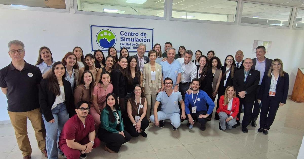 Con rotundo eacutexito comenzoacute el Congreso Argentino de FASGO en Santiago del Estero