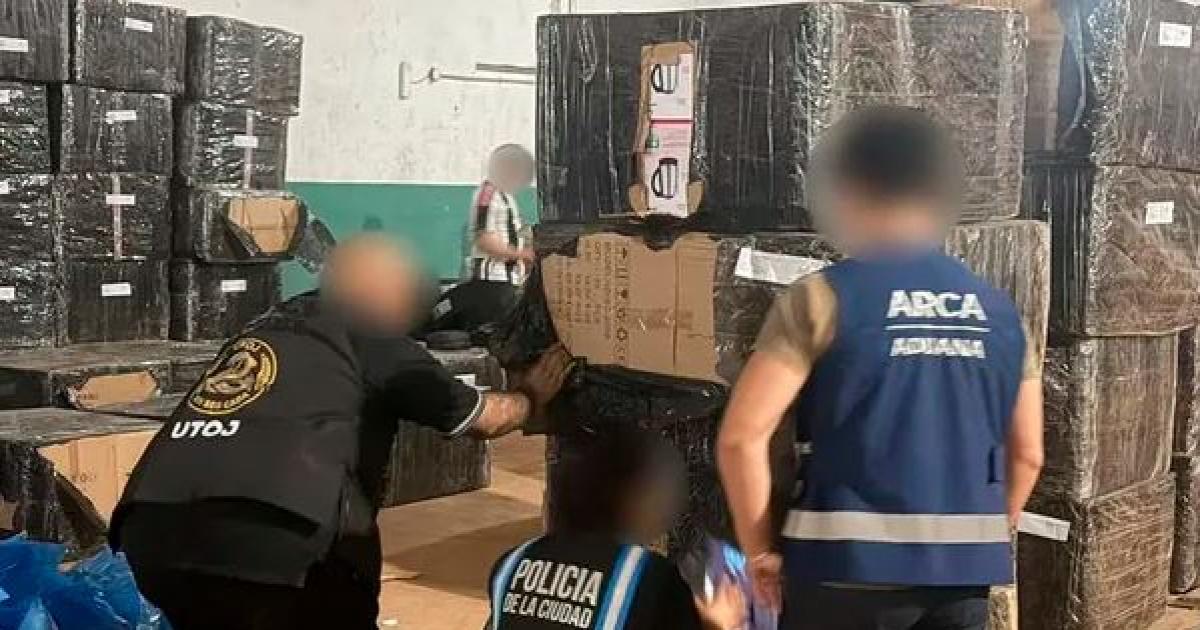 Secuestraron mercaderiacutea por 1500 millones en un operativo contra una red internacional de contrabando