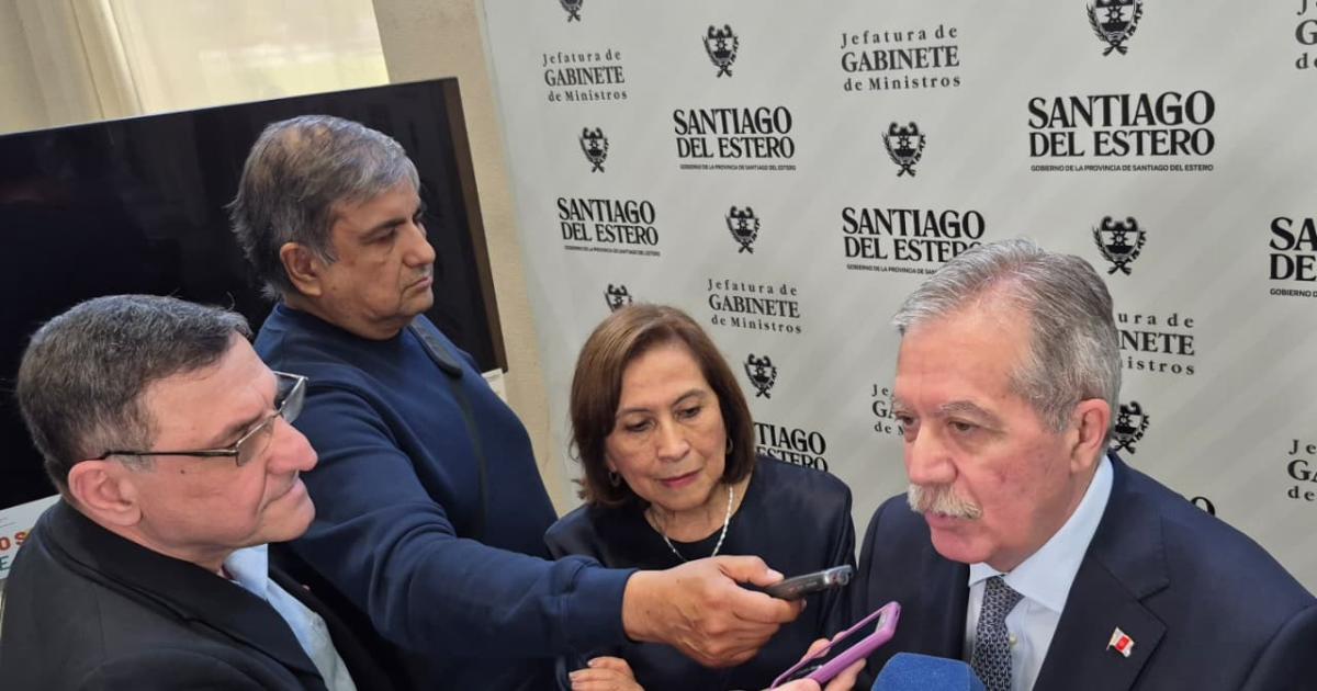 Santiago impulsa el turismo y la salud puacuteblica en FASGO 2026- En la provincia la salud no es un gasto es una inversioacuten