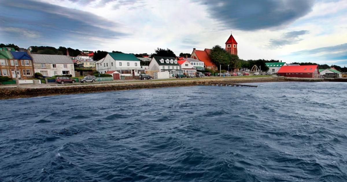 La cadena nacional de Milei sobre las Islas Malvinas generó diversas repercusiones en la prensa britnica (Foto- NA)