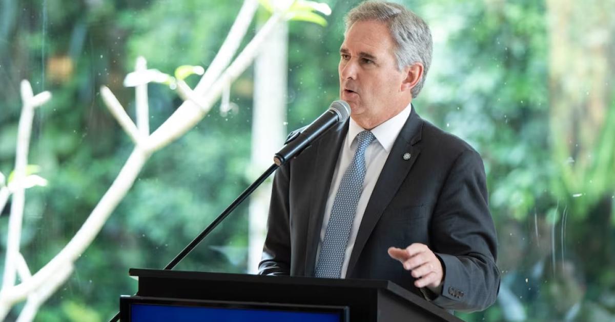 El Gobierno incluyó a operadoras prestadores financieros aseguradoras y proveedores dentro del universo de 180 firmas notificadas Pablo Quirno (Foto-Infobae)