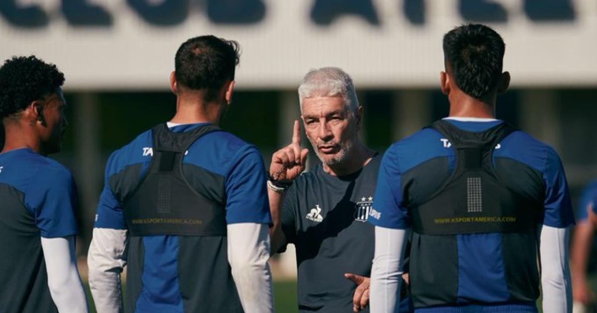 San Lorenzo recibe a Talleres que tendraacute el debut de De Felippe