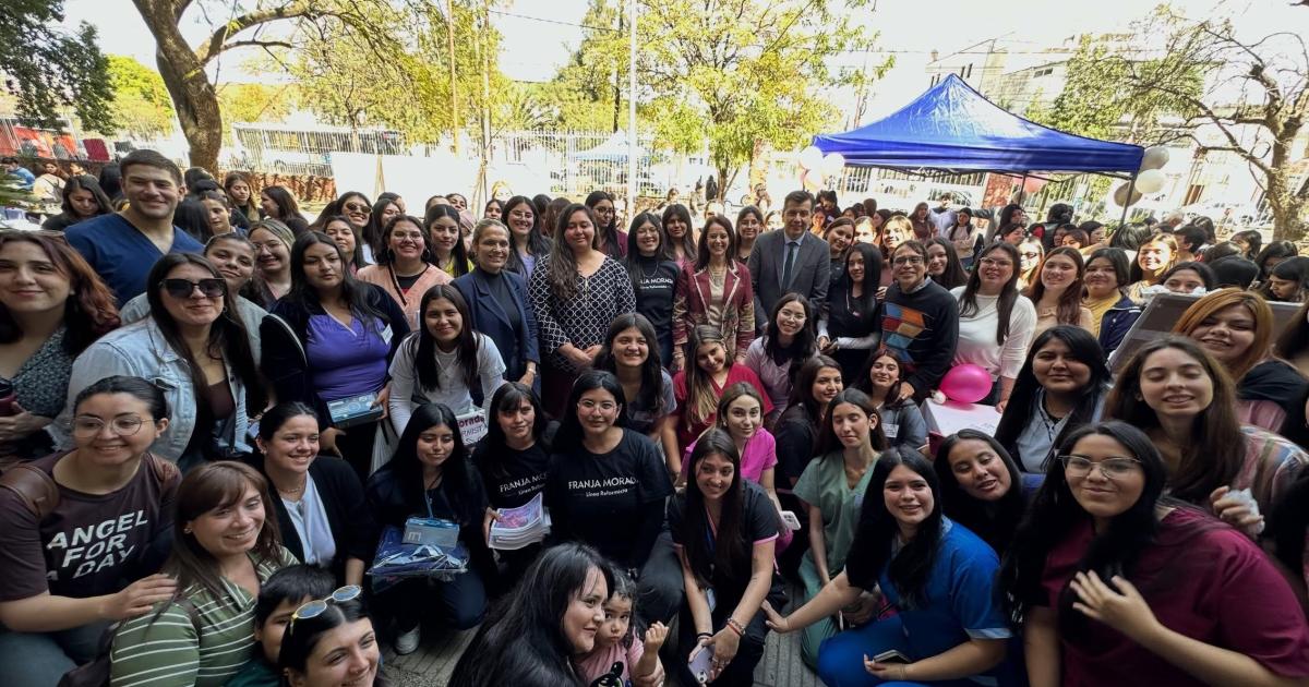 Diacutea de la Obstetricia- la UNSE realizoacute una jornada de visibilizacioacuten en Santiago del Estero