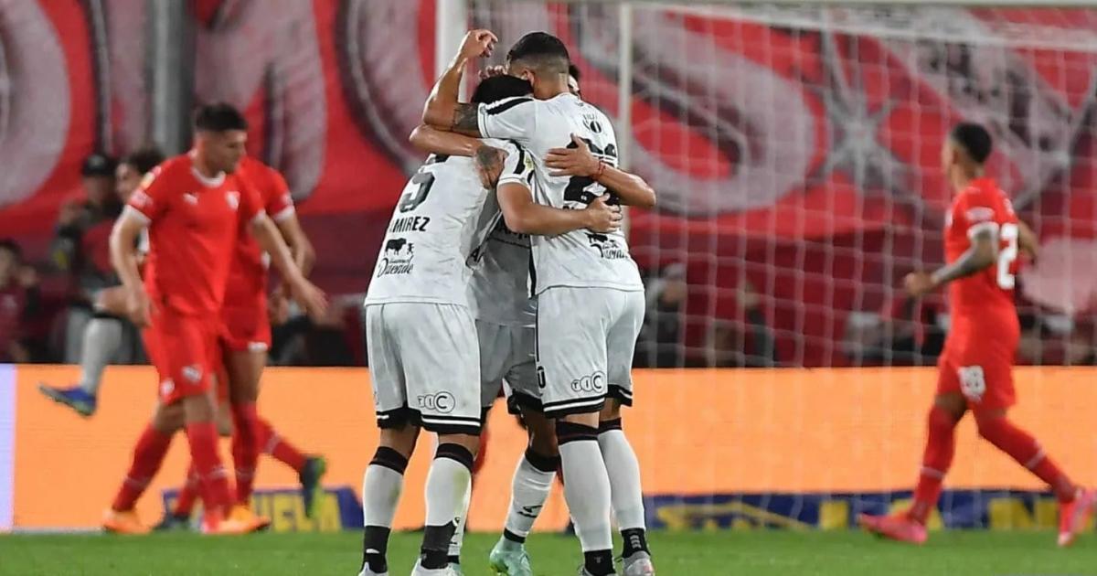 Ferro quiere equilibrar el historial ante el Rojo 