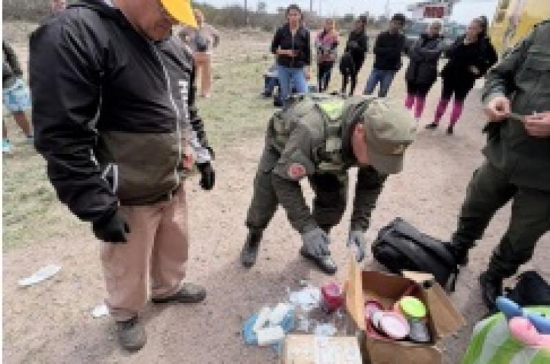 Millonario golpe al narcotraacutefico- interceptan tour de compras con casi 10 kilogramos de cocaiacutena