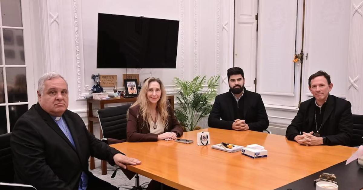 El Gobierno y la CEA anunciaron avances de la visita de Leoacuten XIV