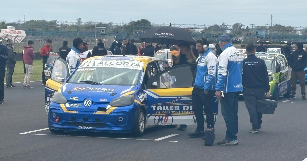 Turismo Pista en Las Termas de Riacuteo Hondo- los motores rugen en el Autoacutedromo