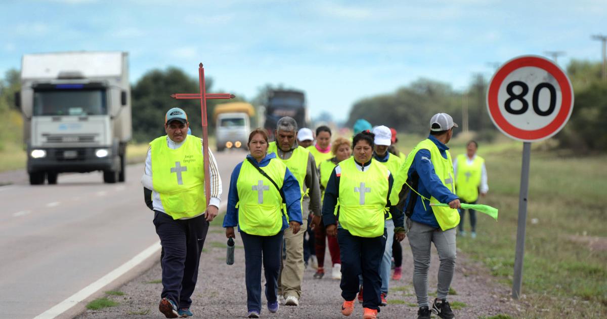 Desde hoy los peregrinos comenzaraacuten su recorrido al encuentro del Sentildeor de Mailiacuten