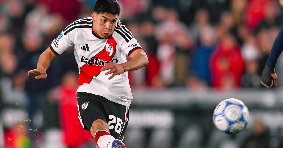 Tomaacutes Galvaacuten el que siempre estaacute en River y ahora con goles