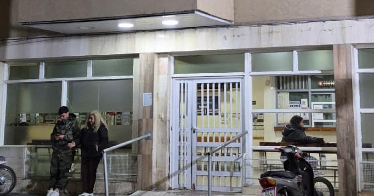 OPERATIVO Los funcionarios trabajaron en el centro privado de salud desde las 16