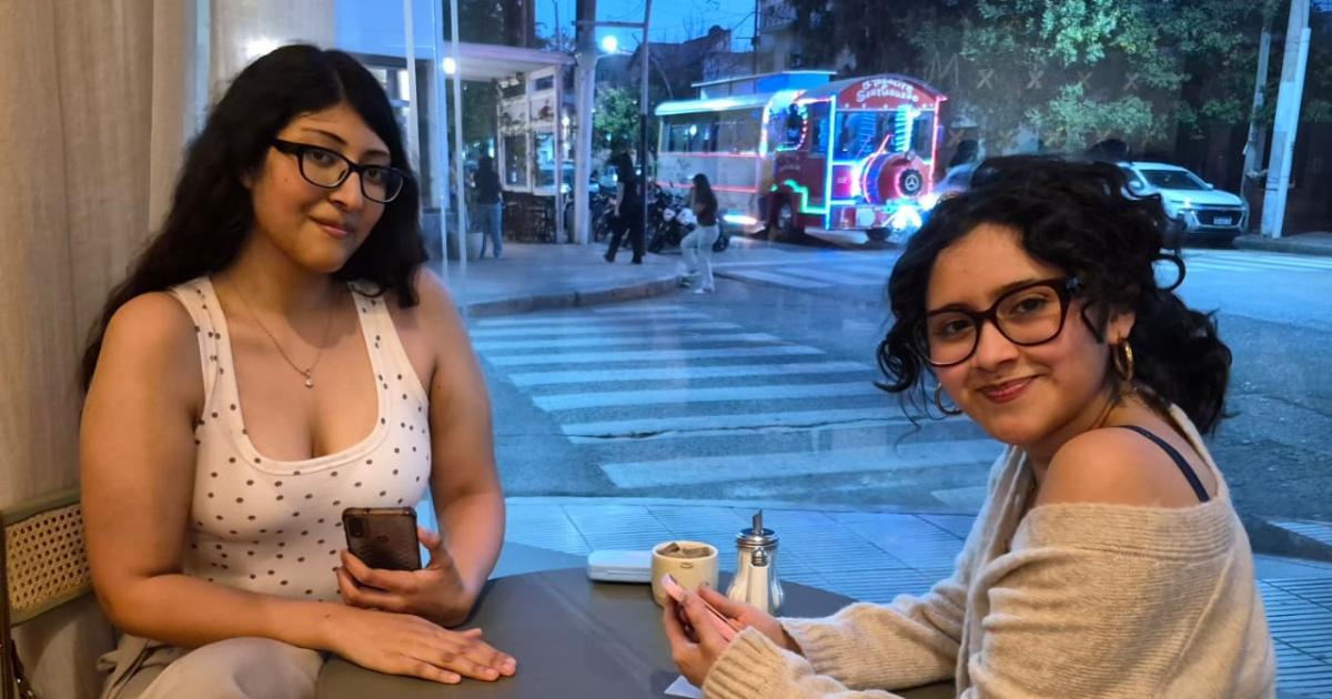EL BUEN HAacuteBITO DE COMPARTIR MOMENTOS