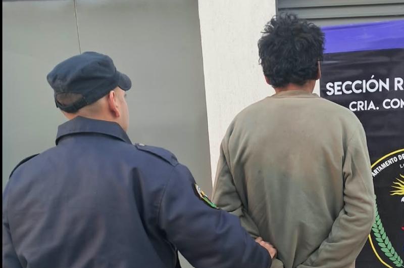 Vejoacute a mujer del Reconquista lo denuncioacute y al regresar de la comisariacutea la abusoacute de nuevo