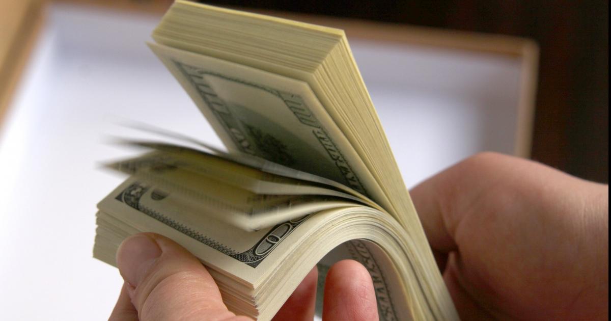 La jubilada notó el faltante de dólares y pesos argentinos (Foto- Ilustrativa)