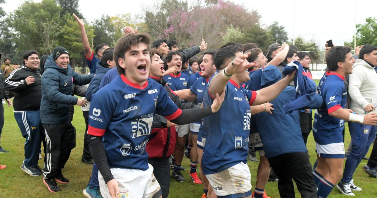 Old Lions Azul es el duentildeo del oro en el anual de la USR