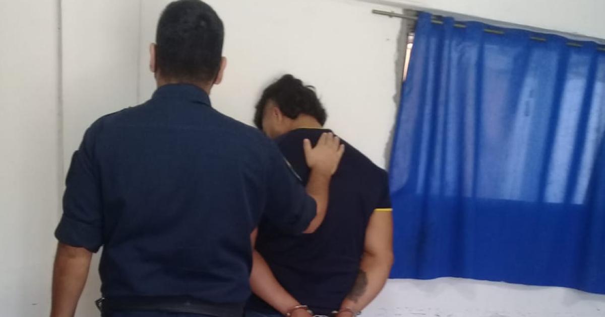 Los Quiroga- amenazoacute a su padre insultoacute a policiacuteas y terminoacute preso